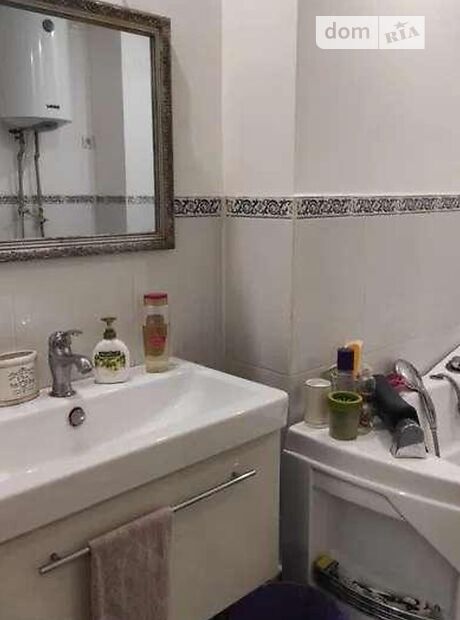 Продажа трехкомнатной квартиры в Харькове, на просп. Гагарина 41/2, район Слободской фото 1 Продажа трехкомнатной квартиры в Харькове, на просп. Гагарина 41/2, район Слободской фото 1
