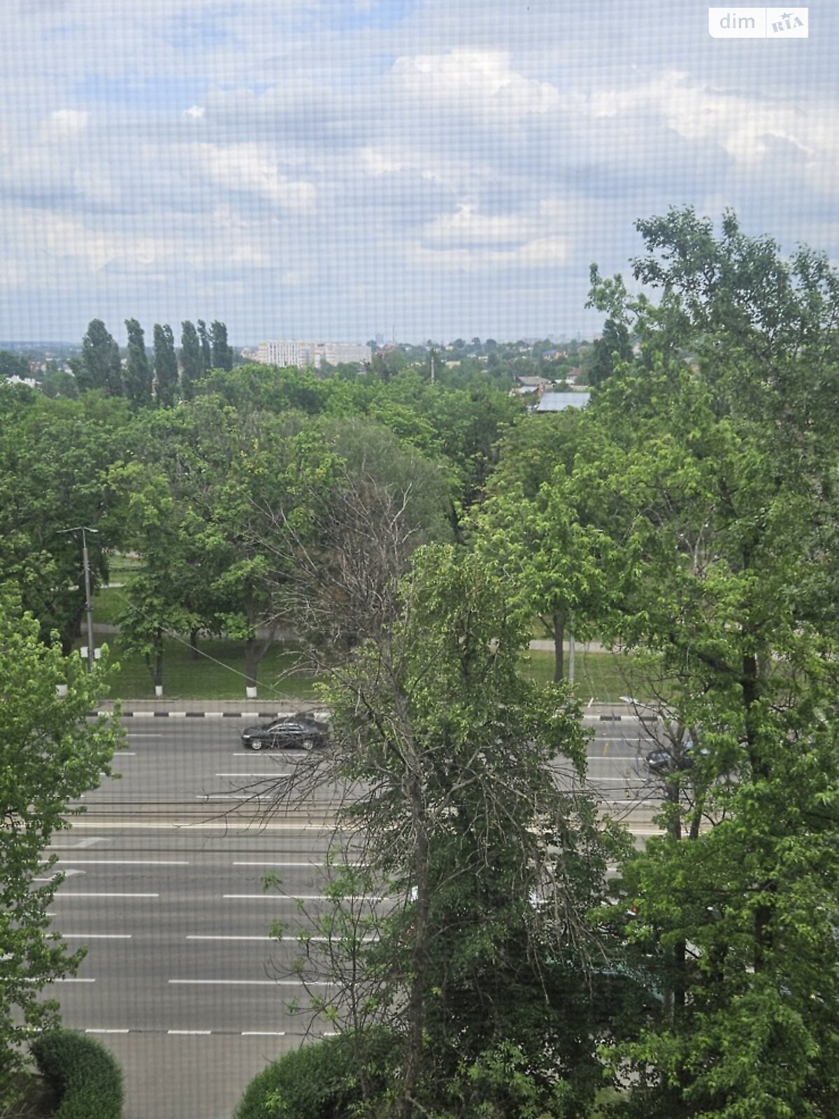 Продажа однокомнатной квартиры в Харькове, на просп. Героев Харькова, район Слободской фото 1 Продажа однокомнатной квартиры в Харькове, на просп. Героев Харькова, район Слободской фото 1