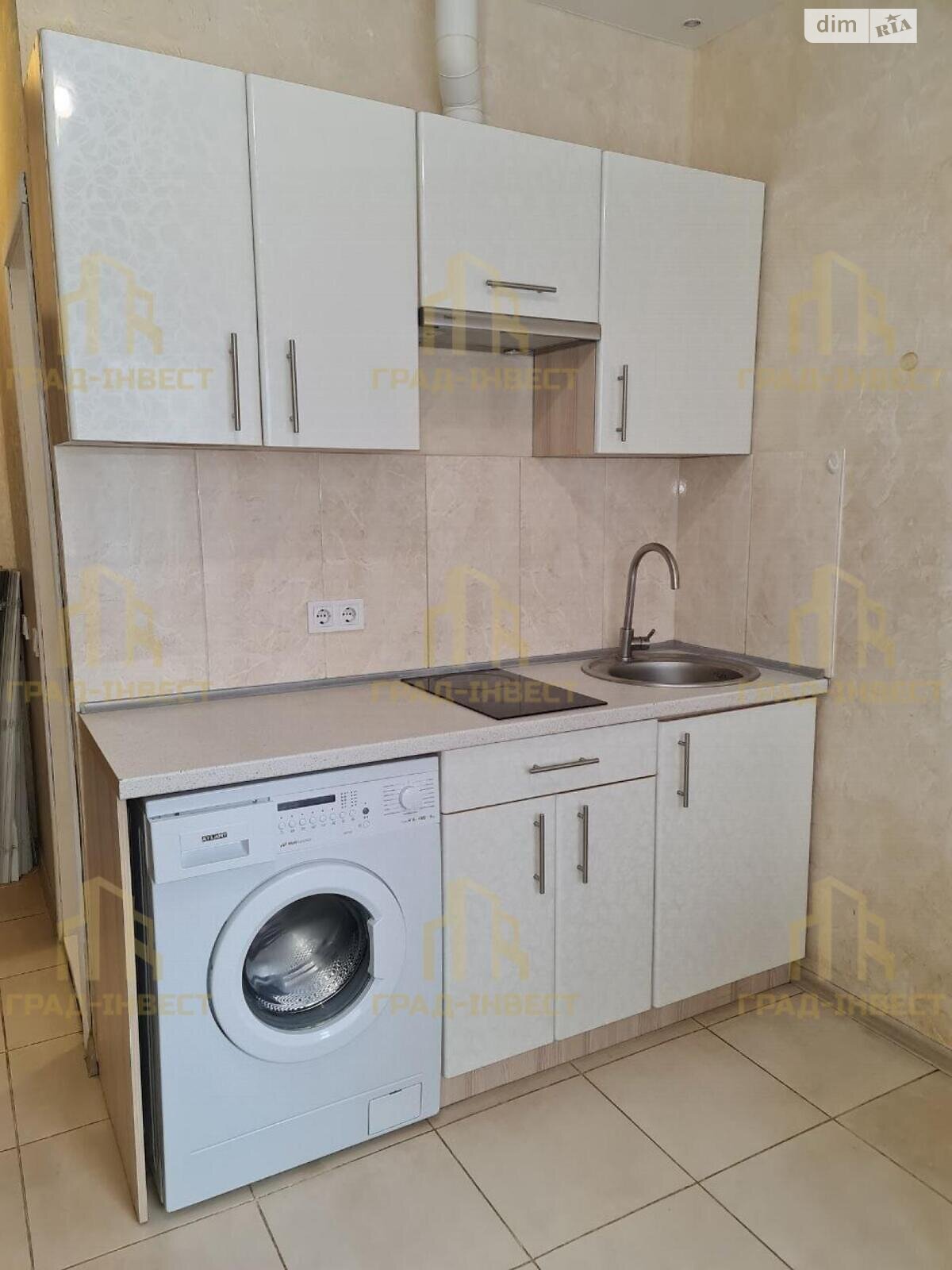Продажа однокомнатной квартиры в Харькове, на ул. Холодноярская 18, район Слободской фото 1 Продажа однокомнатной квартиры в Харькове, на ул. Холодноярская 18, район Слободской фото 1