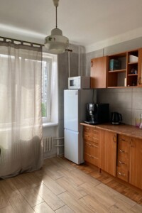 Продаж однокімнатної квартири в Харкові, на вул. Киргизька, район Слобідський фото 2