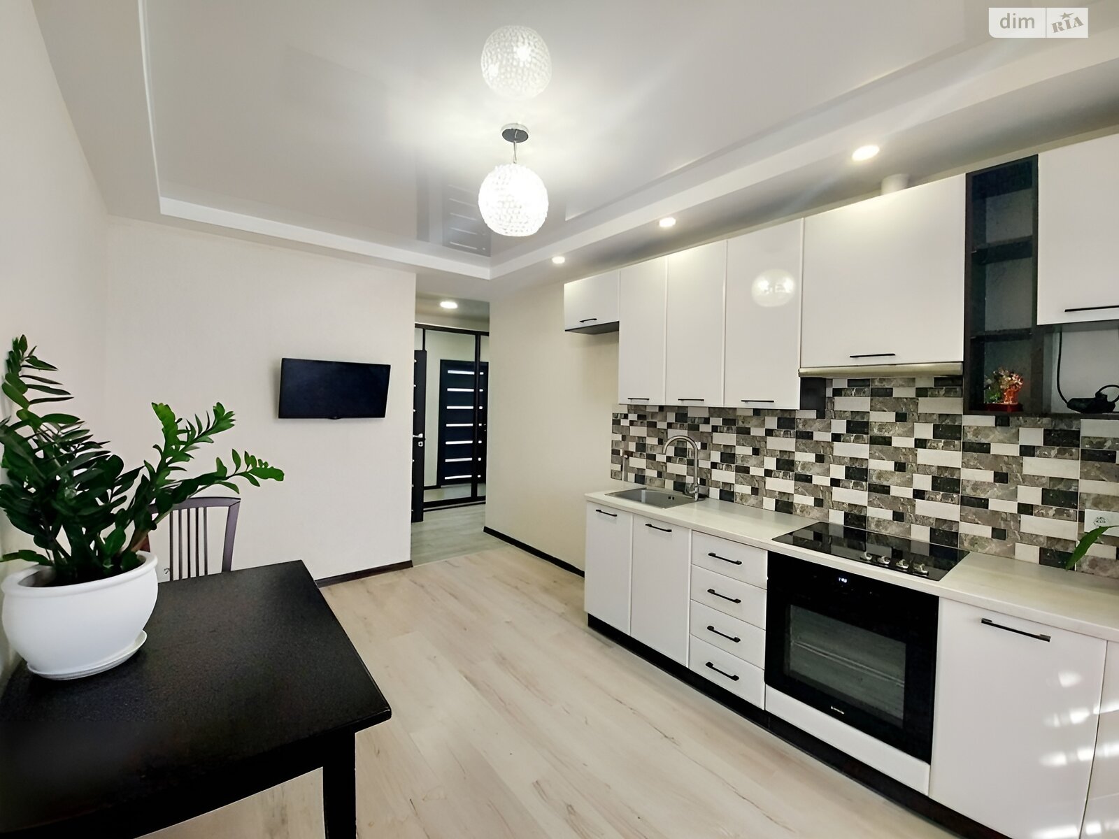 Продажа однокомнатной квартиры в Харькове, на ул. Ньютона 108, район Слободской фото 1 Продажа однокомнатной квартиры в Харькове, на ул. Ньютона 108, район Слободской фото 1