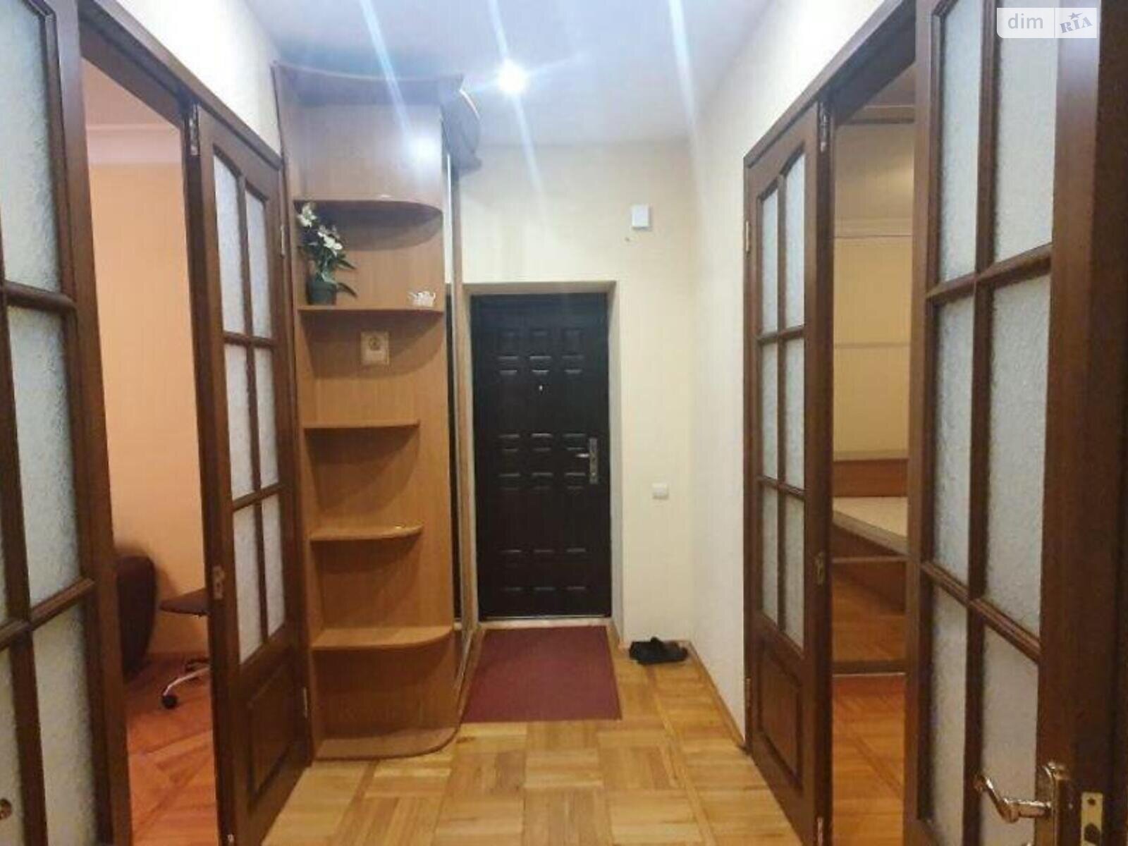 Продажа трехкомнатной квартиры в Харькове, на ул. Георгия Тарасенко 73, район Слободской фото 1