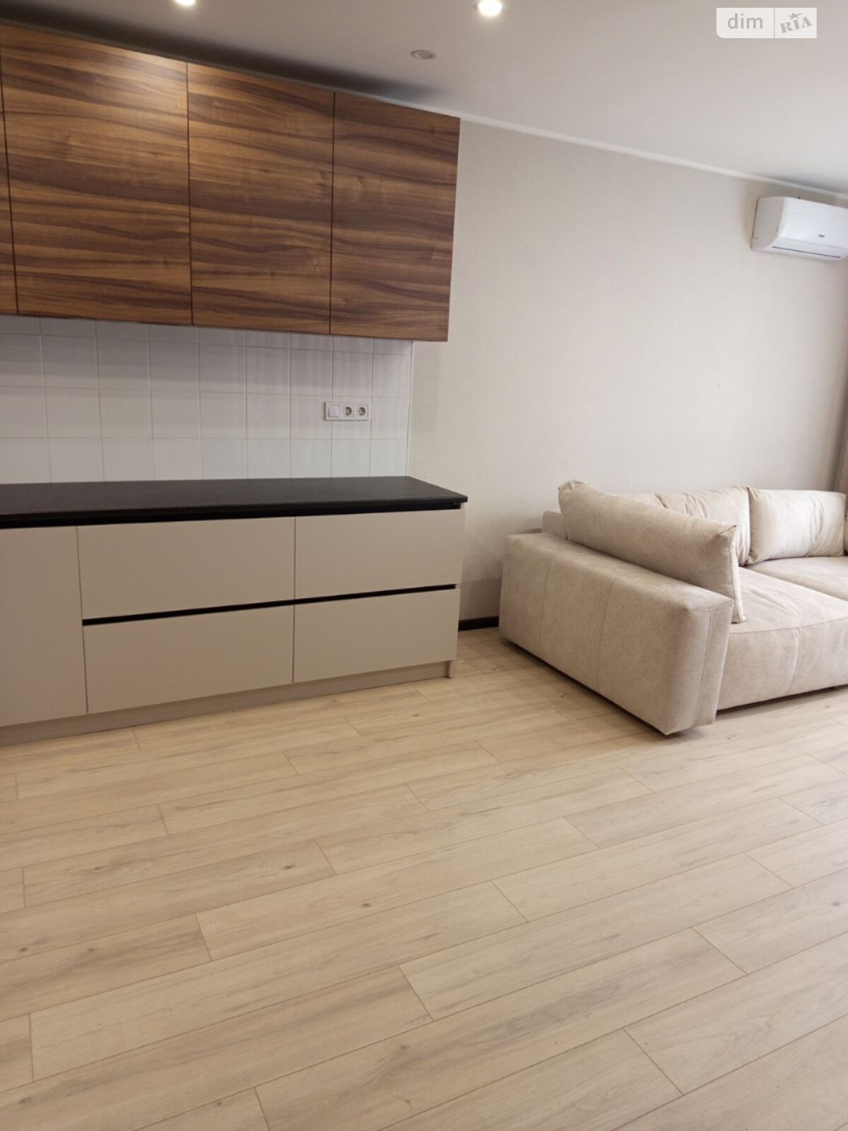 Продаж однокімнатної квартири в Харкові, на вул. Сергія Барсукова 16, кв. 51, район Слобідський фото 1 Продаж однокімнатної квартири в Харкові, на вул. Сергія Барсукова 16, кв. 51, район Слобідський фото 1