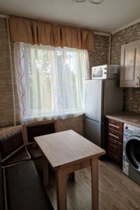 Продажа трехкомнатной квартиры в Харькове, на ул. Каденюка 28А, район Слободской фото 2