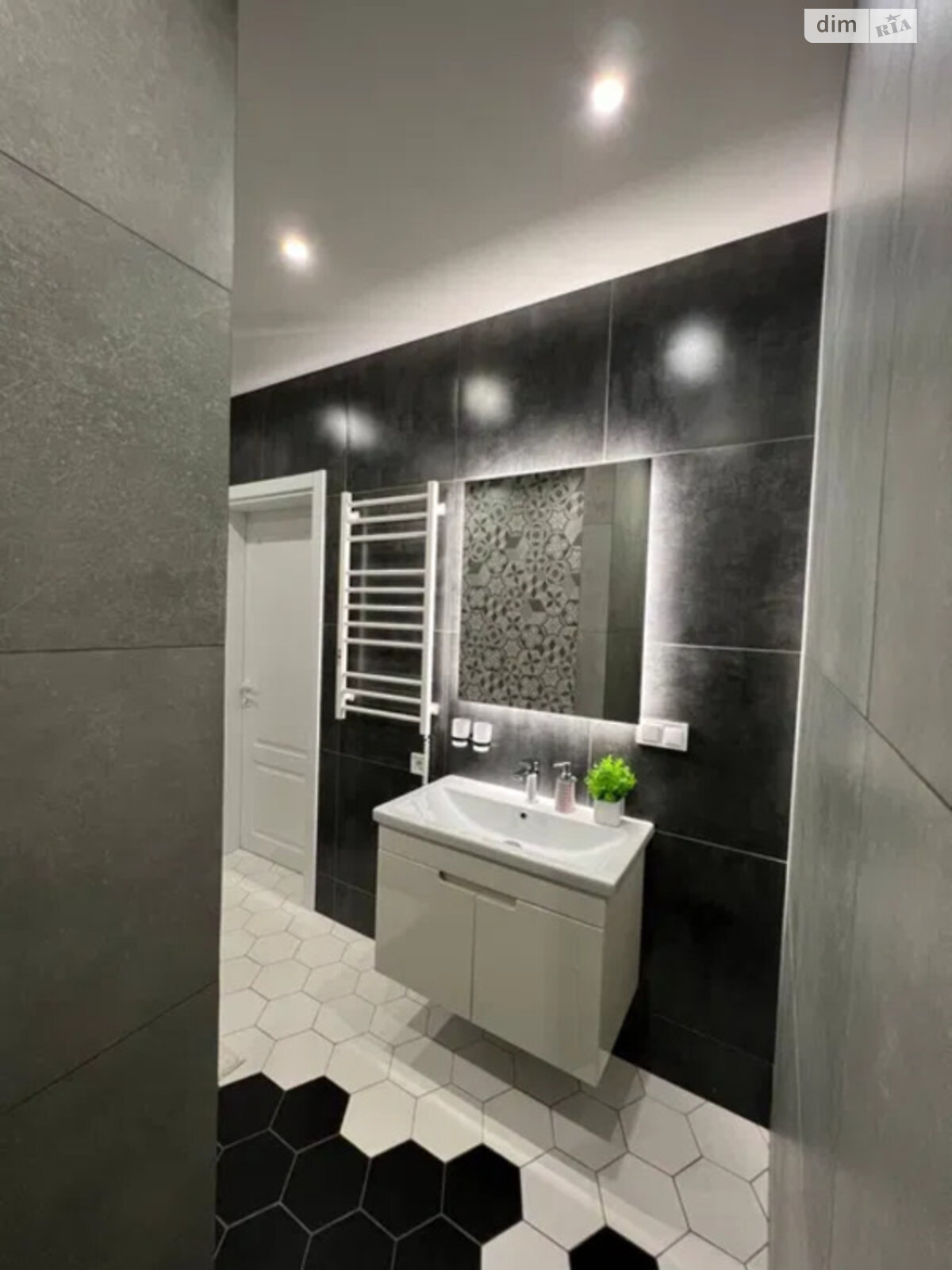 Продажа двухкомнатной квартиры в Харькове, на ул. Зерновая 47, район Слободской фото 1