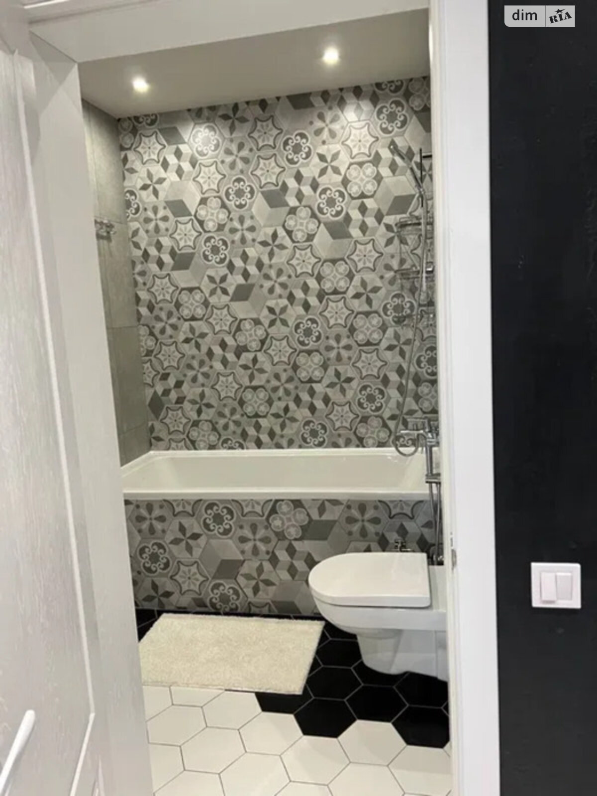 Продажа двухкомнатной квартиры в Харькове, на ул. Зерновая 47, район Слободской фото 1