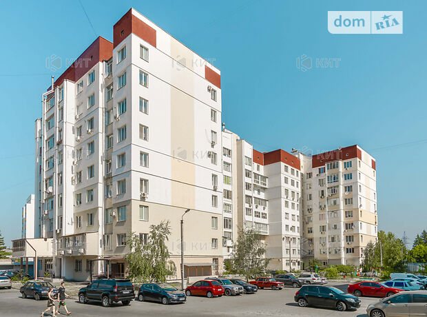 Продажа пятикомнатной квартиры в Харькове, на Героев Харькова Московский 131 район Слободской фото 1 Продажа пятикомнатной квартиры в Харькове, на Героев Харькова Московский 131 район Слободской фото 1