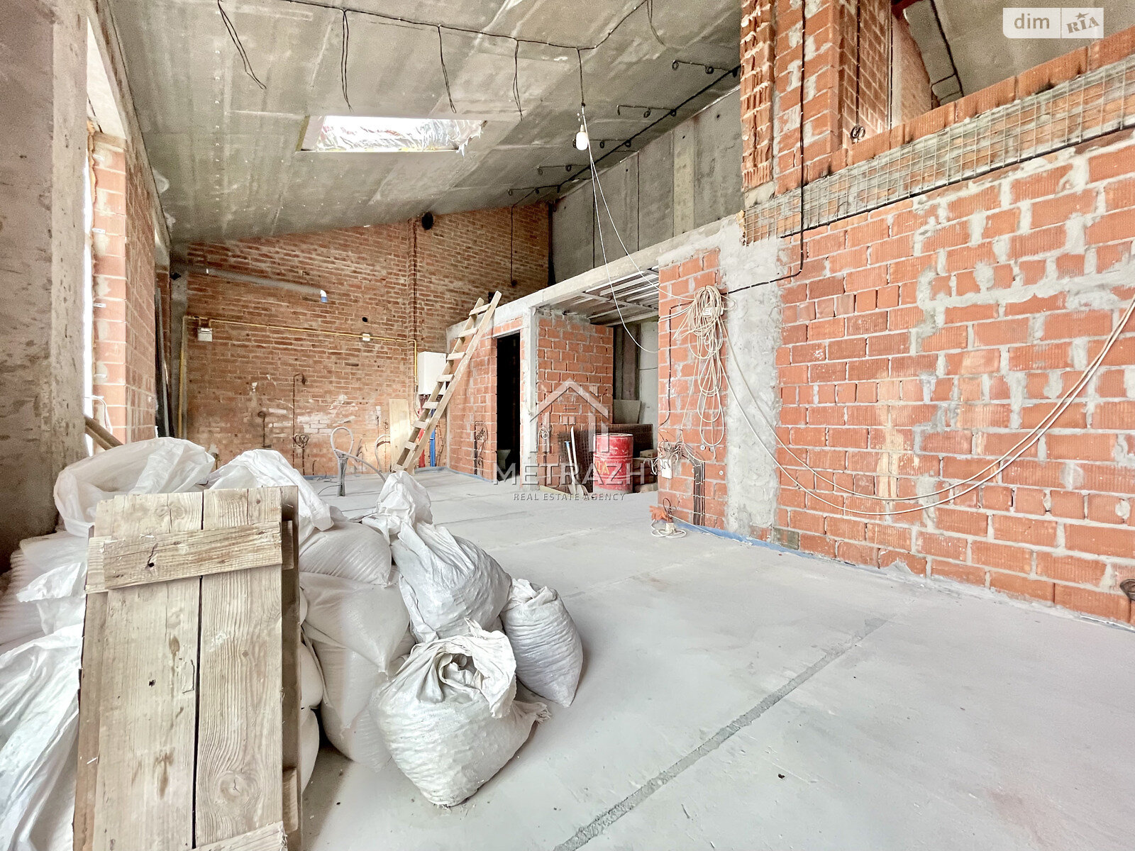 Продаж трикімнатної квартири в Харкові, на вул. Професорська 2, район Сокільники фото 1 Продаж трикімнатної квартири в Харкові, на вул. Професорська 2, район Сокільники фото 1