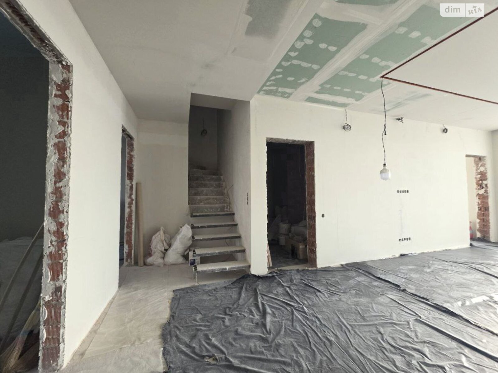 Продаж чотирикімнатної квартири в Харкові, на вул. Професорська 2, район Сокільники фото 1