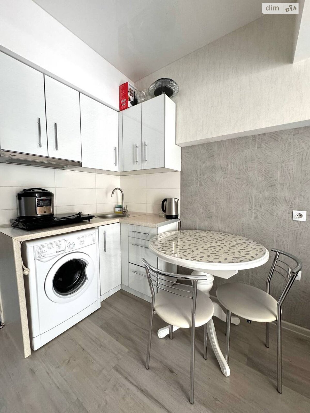 Продаж однокімнатної квартири в Харкові, на вул. Велика Панасівська 106, район Сортування фото 1 Продаж однокімнатної квартири в Харкові, на вул. Велика Панасівська 106, район Сортування фото 1