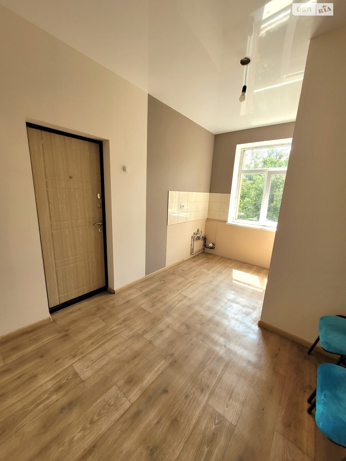 Продаж однокімнатної квартири в Харкові, на вул. Залізнична 19, район Сортування фото 1