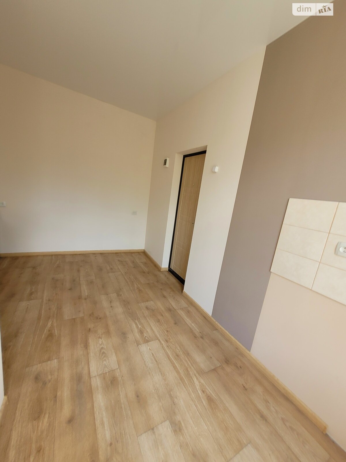 Продаж однокімнатної квартири в Харкові, на вул. Залізнична 19, район Сортування фото 1