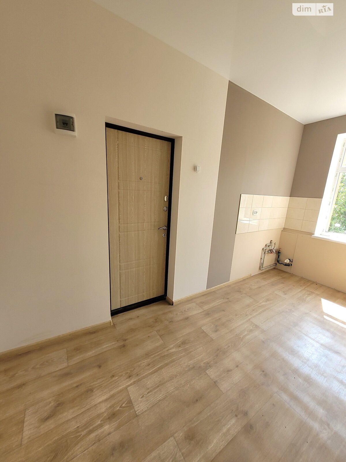 Продаж однокімнатної квартири в Харкові, на вул. Залізнична 19, район Сортування фото 1