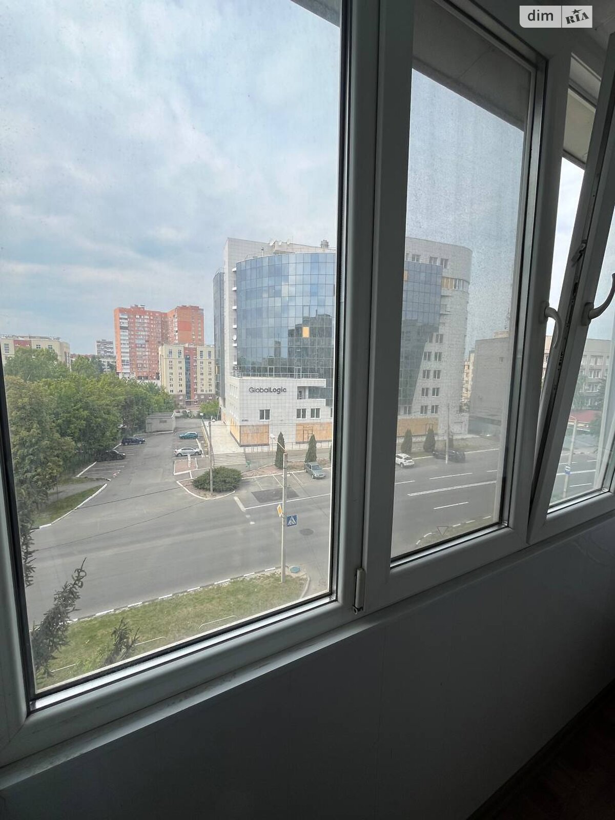 Продаж трикімнатної квартири в Харкові, на вул. Європейська 4, район Соснова Гірка фото 1 Продаж трикімнатної квартири в Харкові, на вул. Європейська 4, район Соснова Гірка фото 1