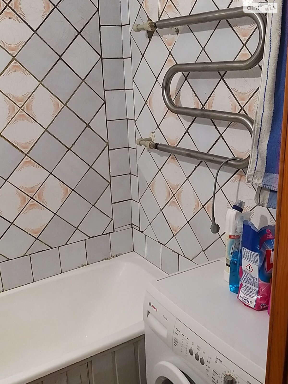 Продажа трехкомнатной квартиры в Харькове, на ул. Клочковская 152А, район Сосновая Горка фото 1 Продажа трехкомнатной квартиры в Харькове, на ул. Клочковская 152А, район Сосновая Горка фото 1