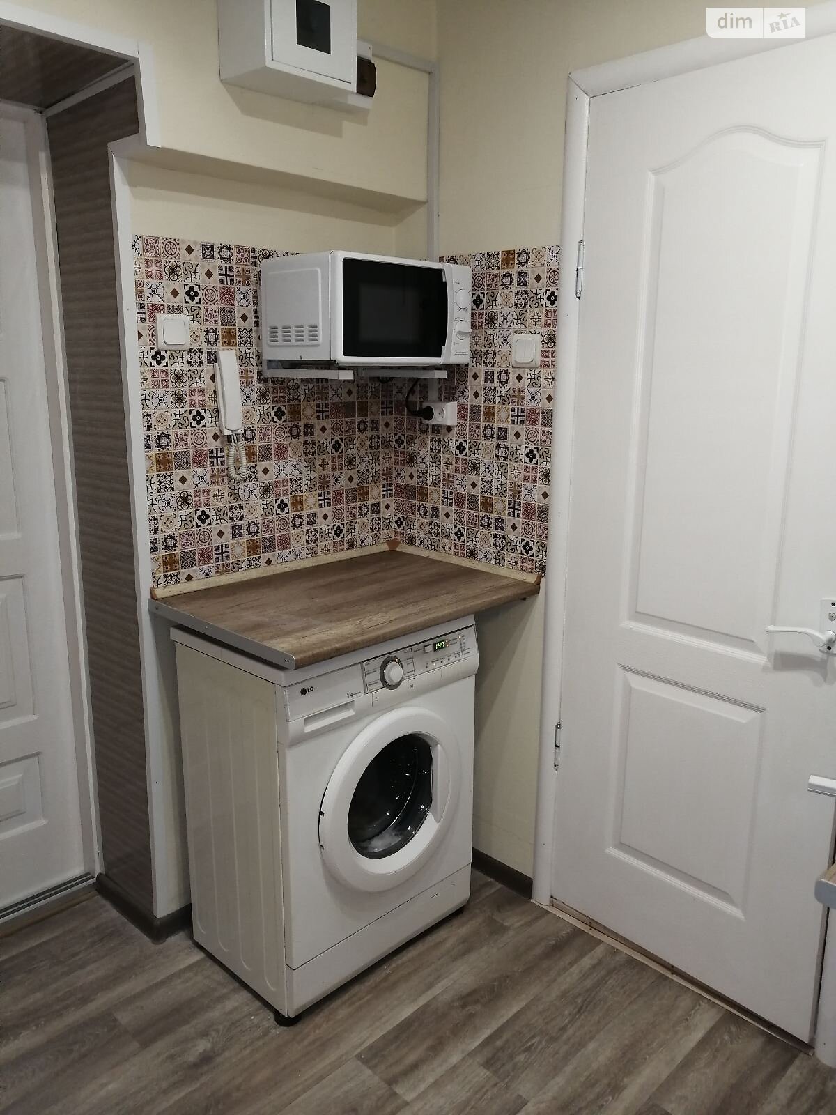 Продаж двокімнатної квартири в Харкові, на вул. Космічна 23, район Соснова Гірка фото 1 Продаж двокімнатної квартири в Харкові, на вул. Космічна 23, район Соснова Гірка фото 1