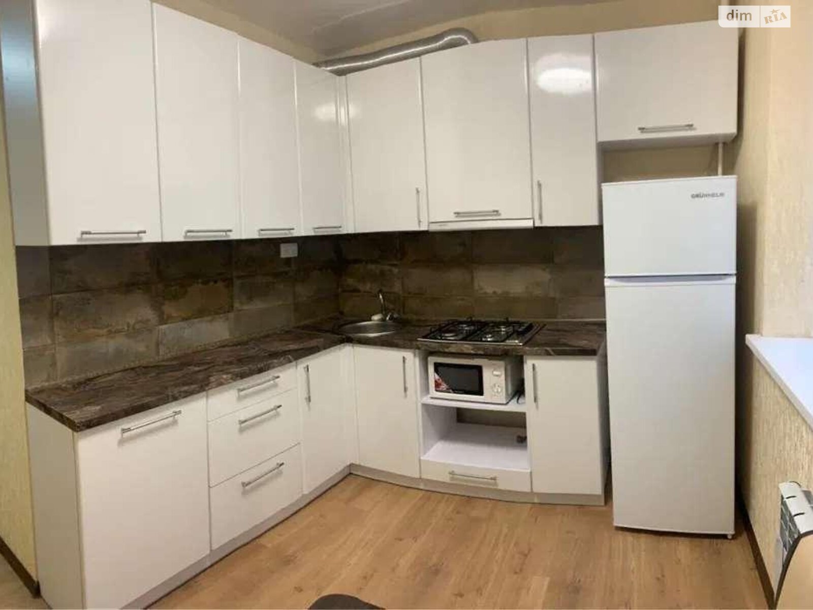 Продажа двухкомнатной квартиры в Харькове, на ул. Космическая, район Сосновая Горка фото 1 Продажа двухкомнатной квартиры в Харькове, на ул. Космическая, район Сосновая Горка фото 1