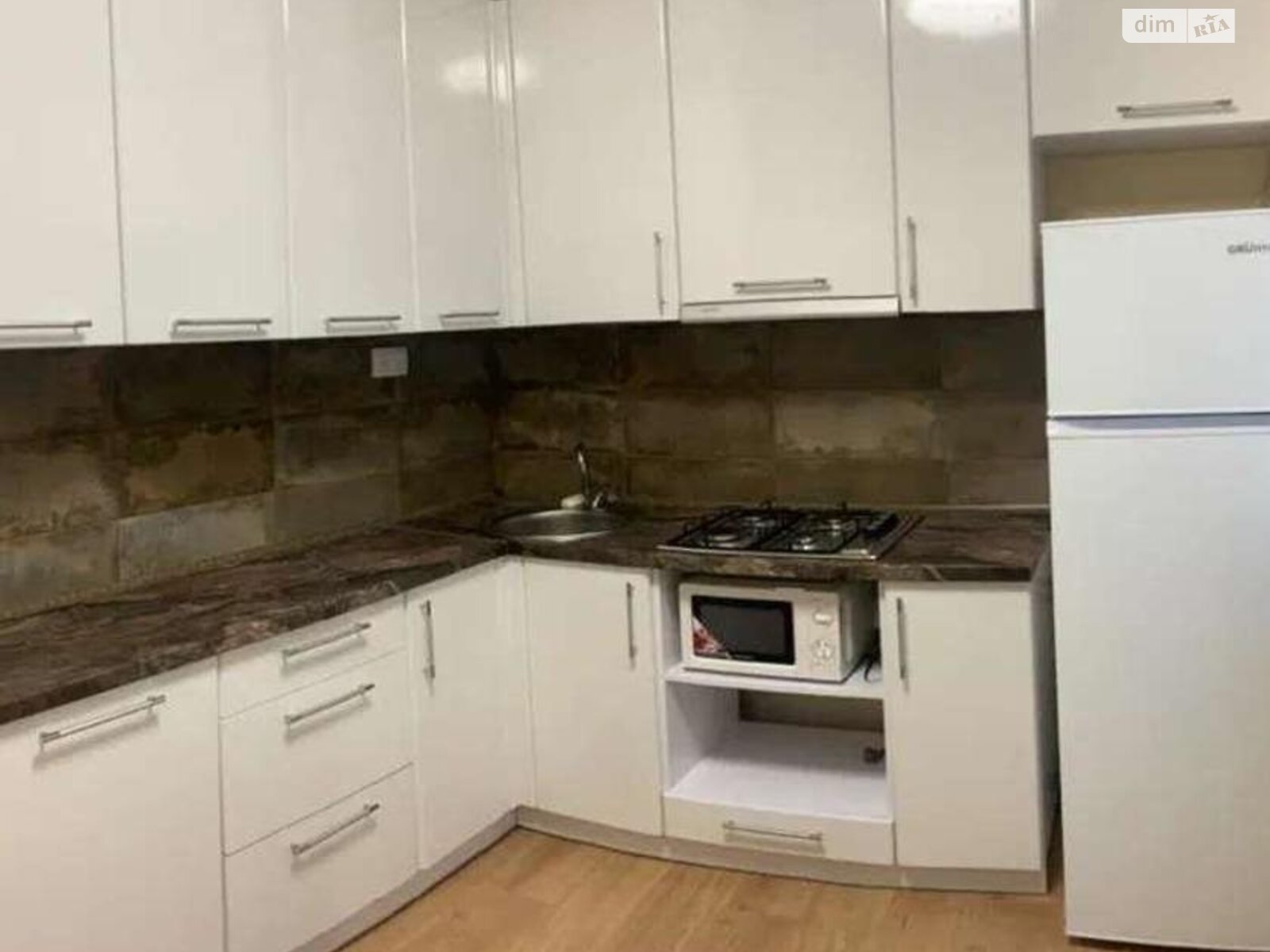 Продажа двухкомнатной квартиры в Харькове, на ул. Космическая, район Сосновая Горка фото 1 Продажа двухкомнатной квартиры в Харькове, на ул. Космическая, район Сосновая Горка фото 1