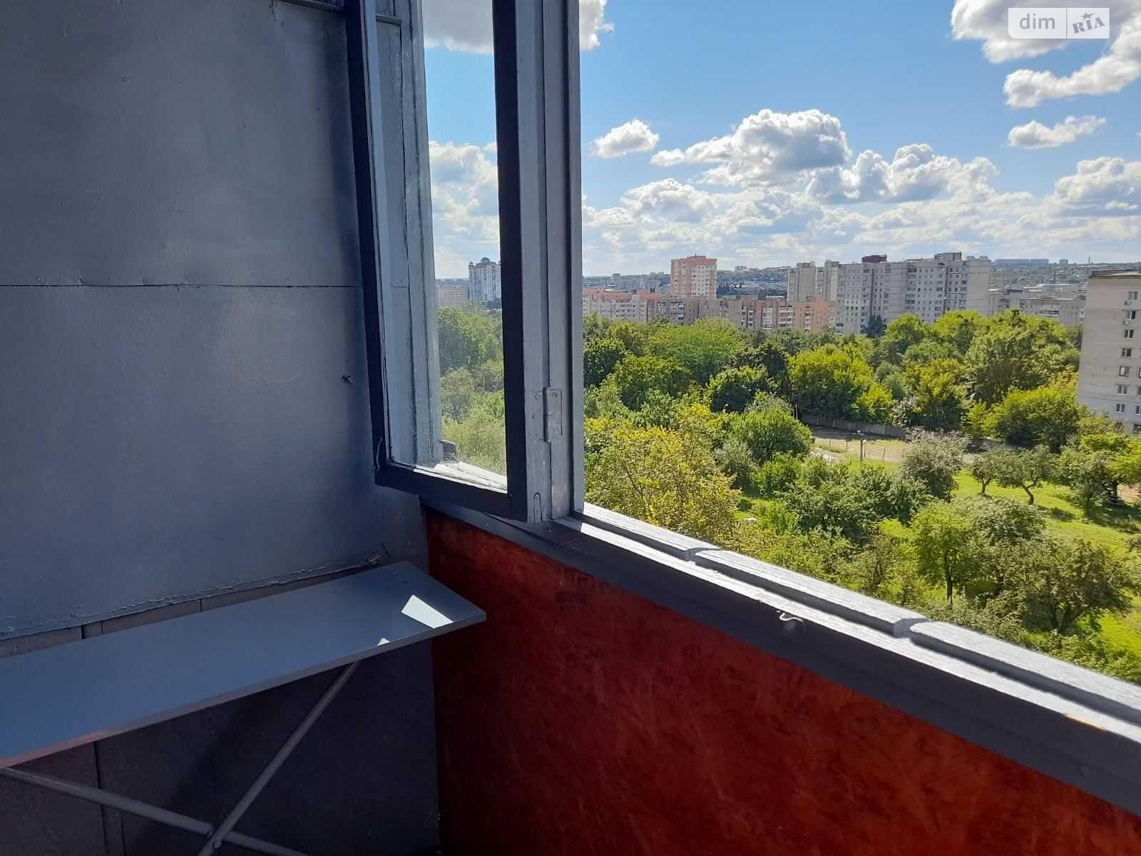 Продаж трикімнатної квартири в Харкові, на вул. Новгородська 4А, район Соснова Гірка фото 1