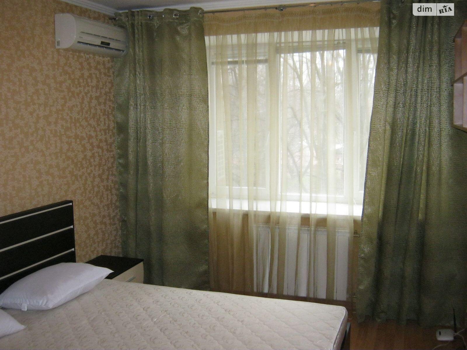 Продажа двухкомнатной квартиры в Харькове, на ул. Новгородская 4, район Сосновая Горка фото 1