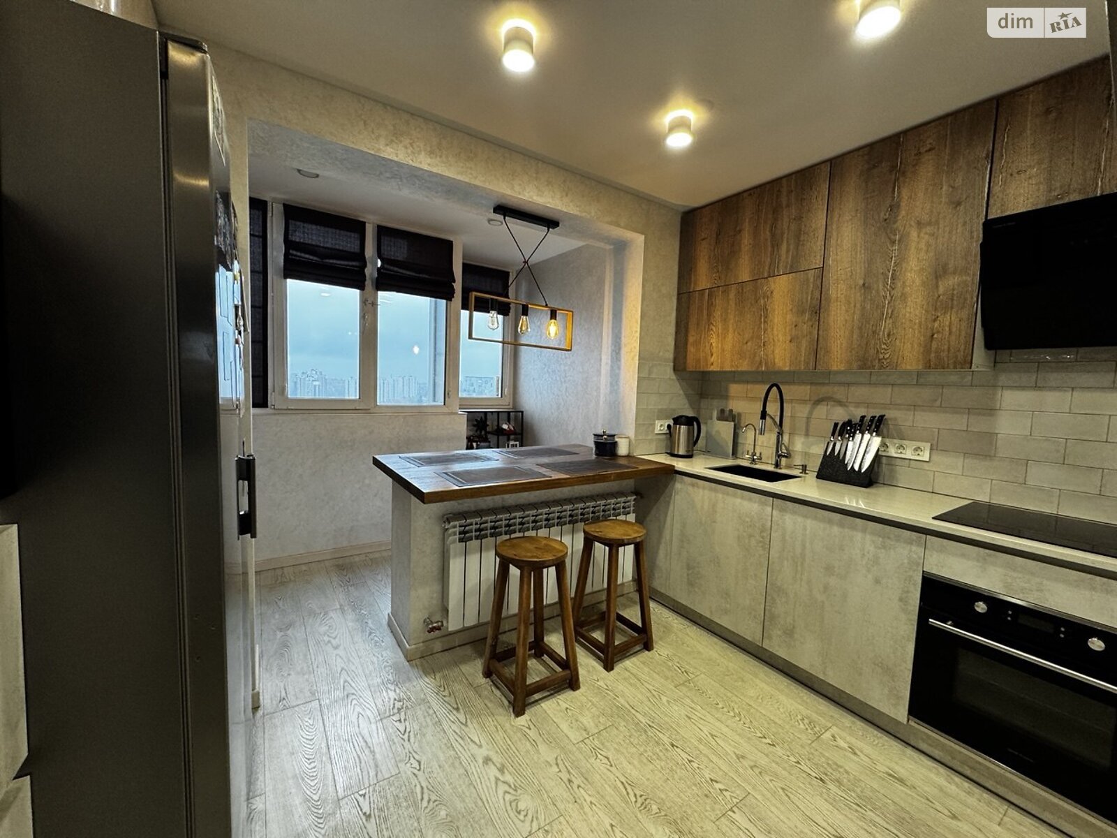 Продажа четырехкомнатной квартиры в Харькове, на ул. Станислава Партали 46, фото 1 Продажа четырехкомнатной квартиры в Харькове, на ул. Станислава Партали 46, фото 1