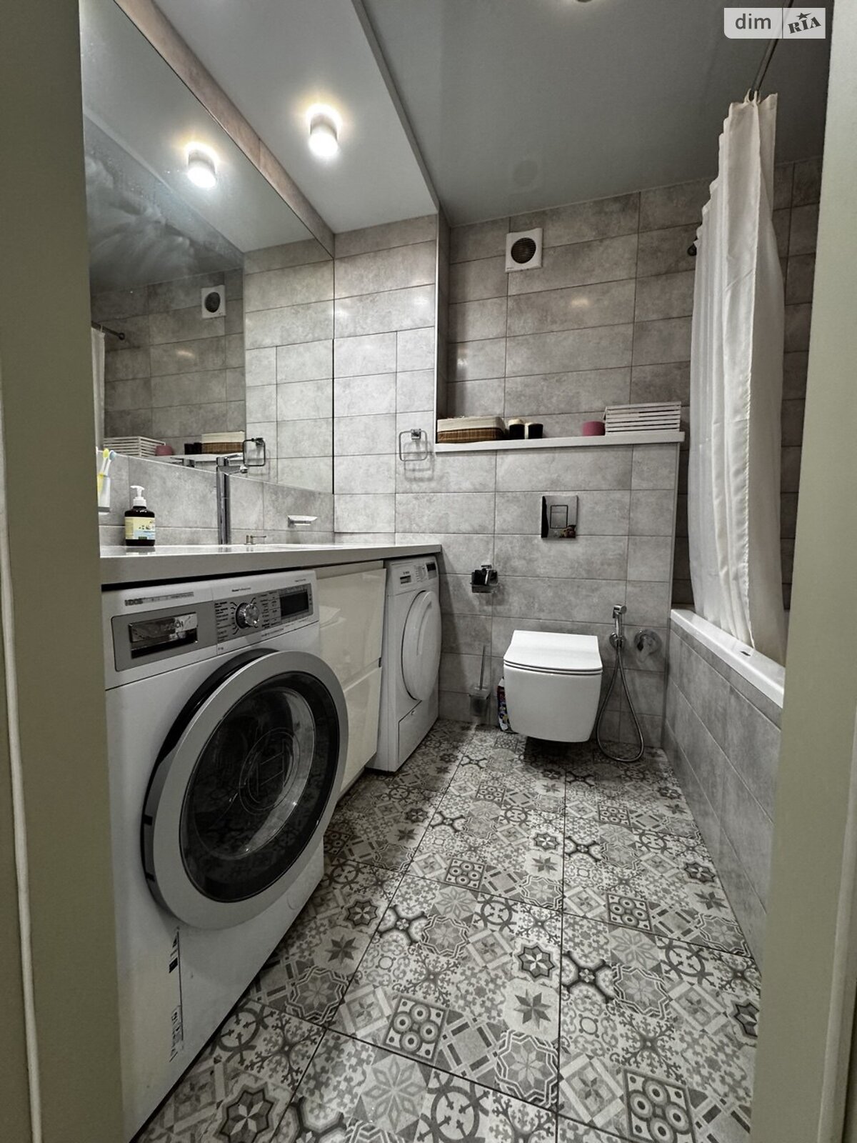 Продажа четырехкомнатной квартиры в Харькове, на ул. Станислава Партали 46, фото 1 Продажа четырехкомнатной квартиры в Харькове, на ул. Станислава Партали 46, фото 1
