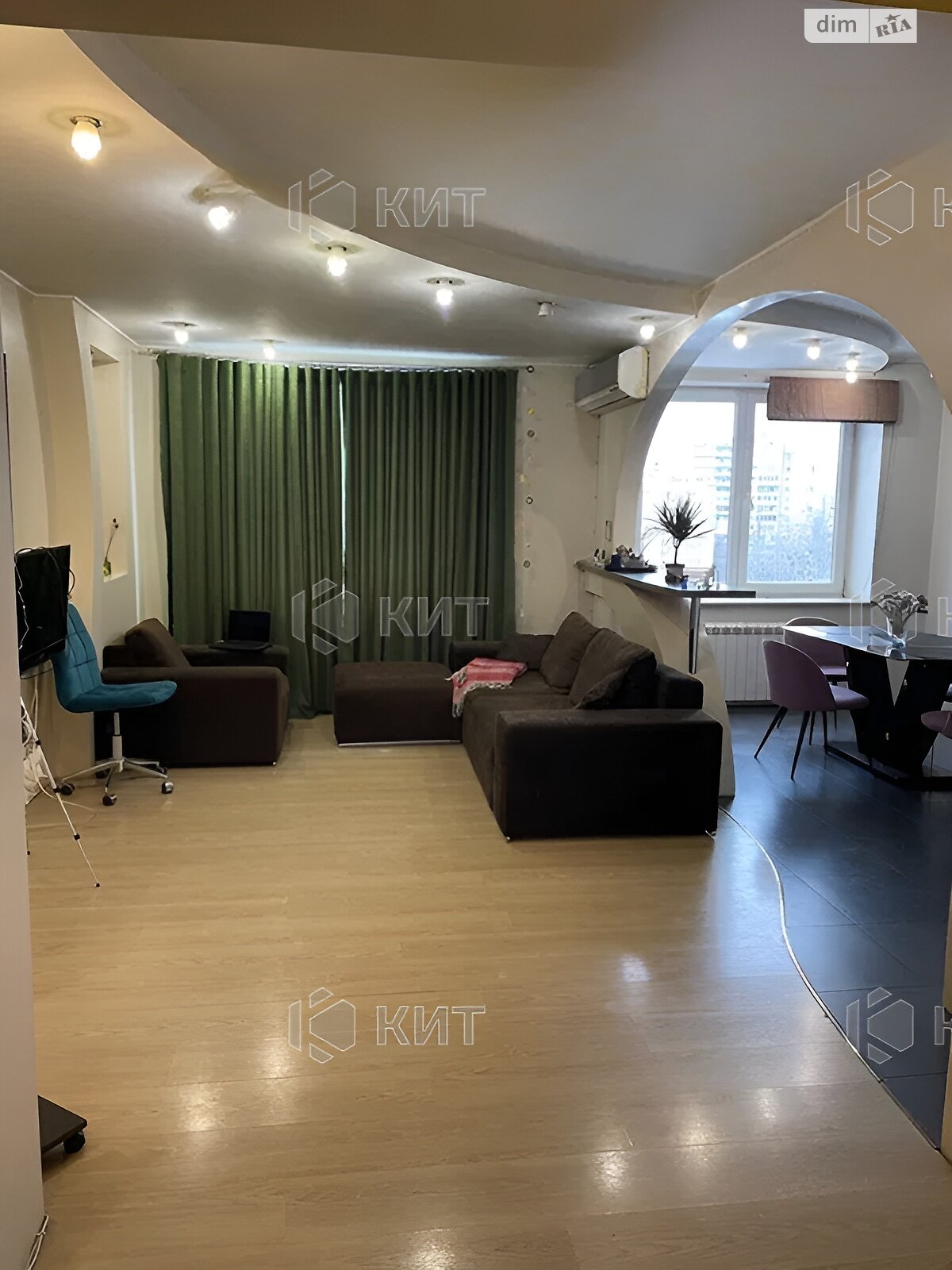 Продаж трикімнатної квартири в Харкові, на просп. Аерокосмічний 43, район Центр фото 1 Продаж трикімнатної квартири в Харкові, на просп. Аерокосмічний 43, район Центр фото 1
