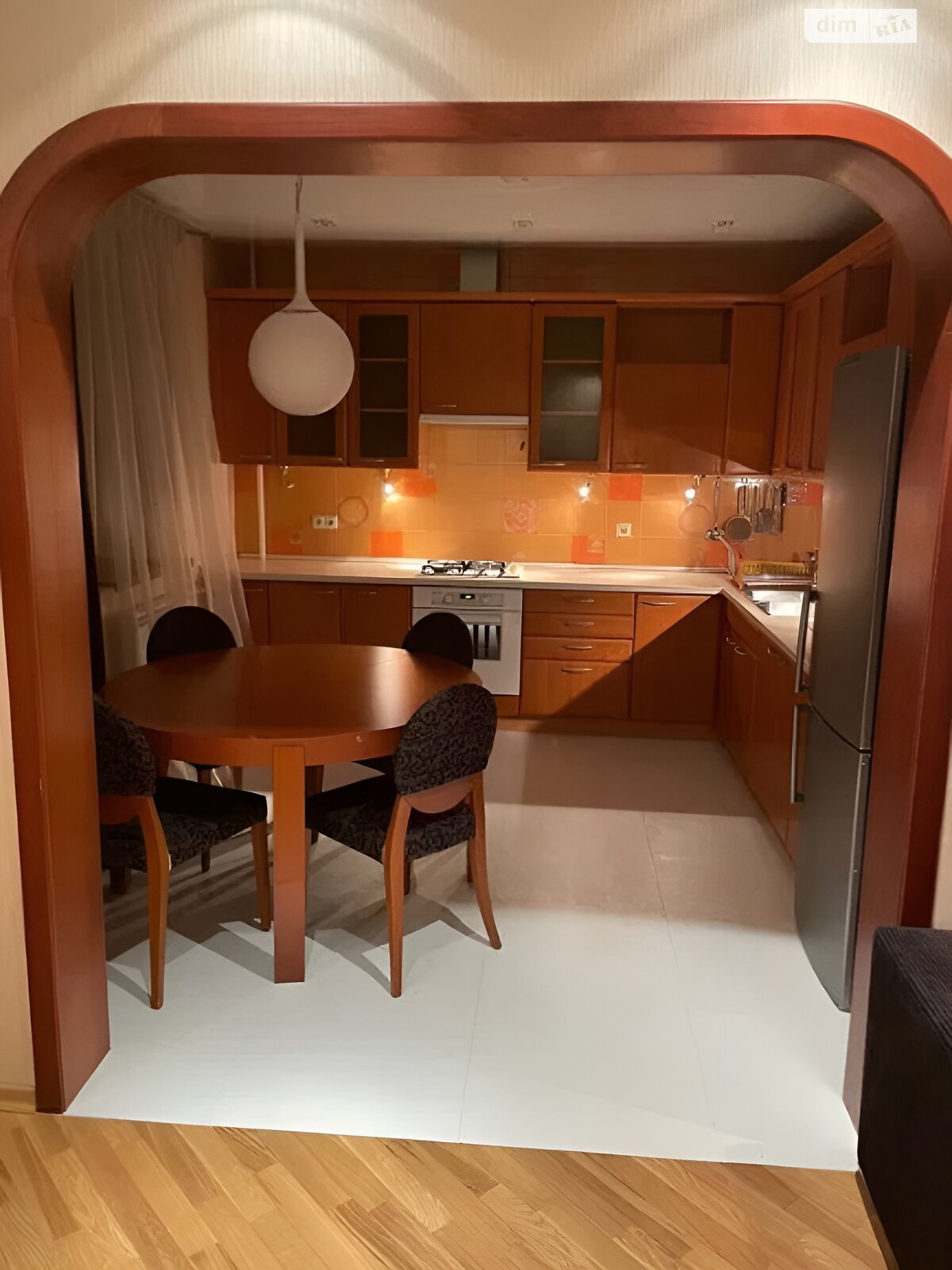 Продажа трехкомнатной квартиры в Харькове, на пер. Армянский 1/3, район Центр фото 1 Продажа трехкомнатной квартиры в Харькове, на пер. Армянский 1/3, район Центр фото 1