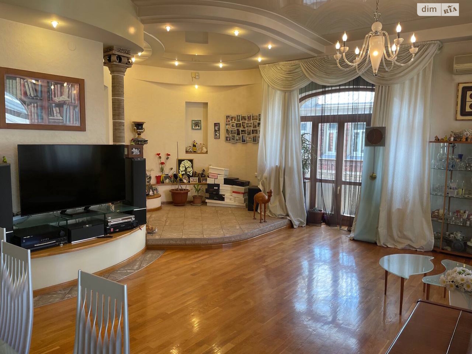 Продаж вісьмикімнатної квартири в Харкові, на вул. Алчевських 6, район Центр фото 1