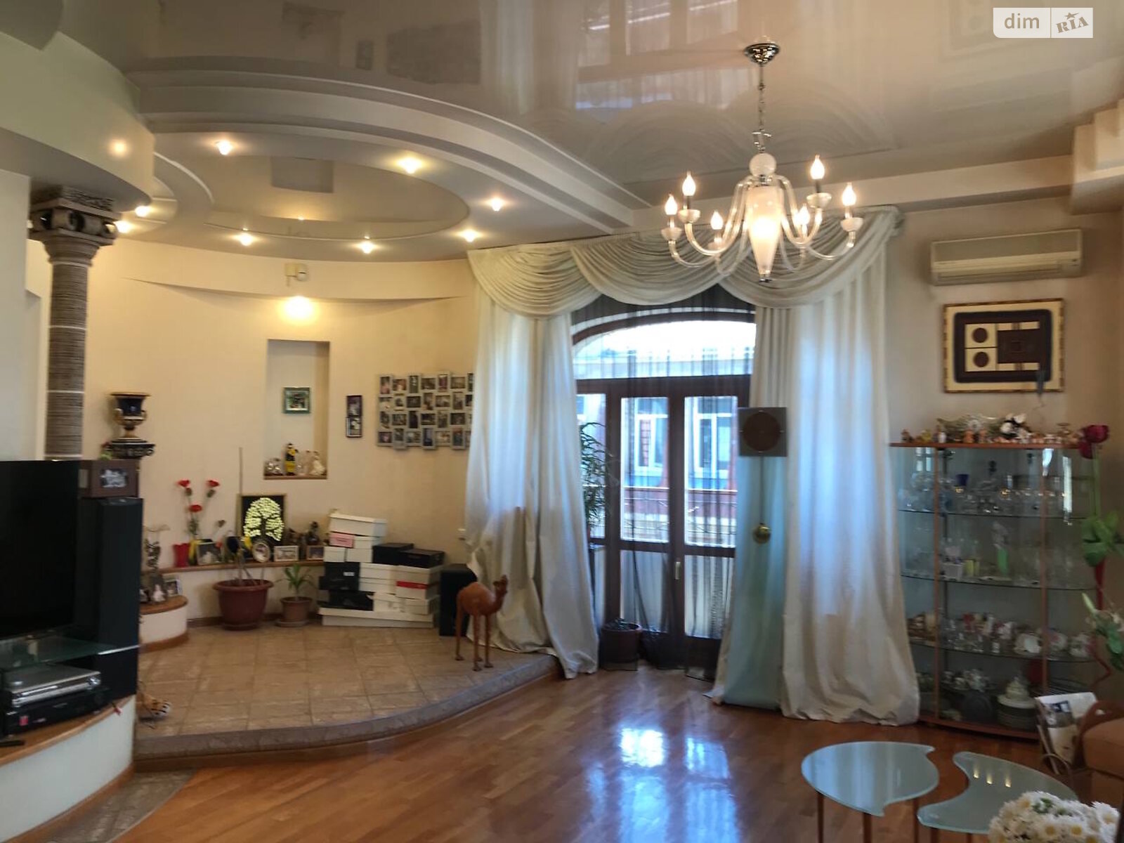 Продаж вісьмикімнатної квартири в Харкові, на вул. Алчевських 6, район Центр фото 1