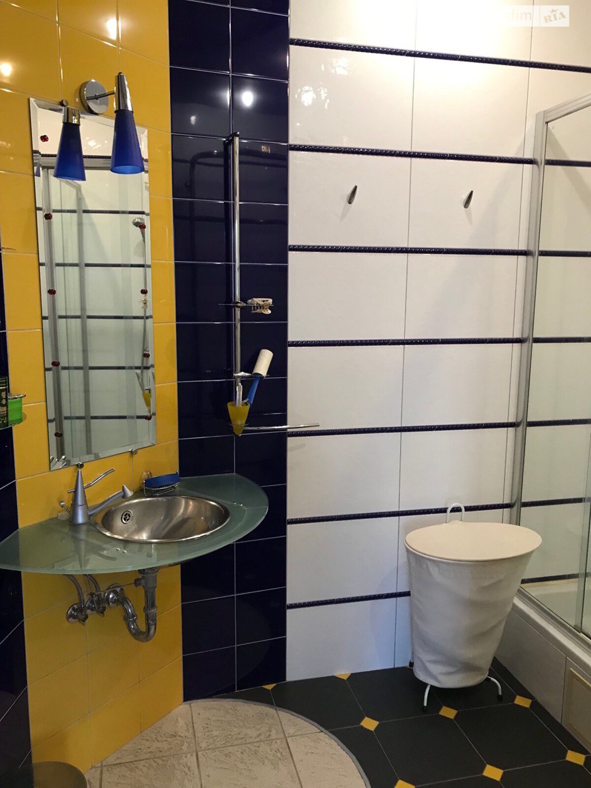 Продаж вісьмикімнатної квартири в Харкові, на вул. Алчевських 6, район Центр фото 1