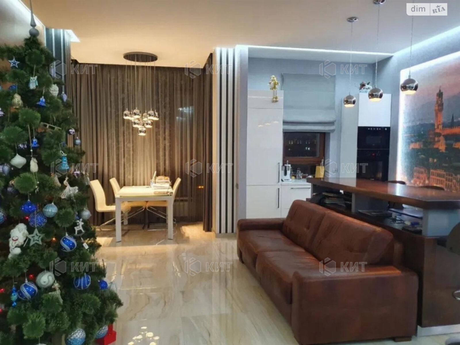 Продажа трехкомнатной квартиры в Харькове, на пер. Банный 1, район Центр фото 1 Продажа трехкомнатной квартиры в Харькове, на пер. Банный 1, район Центр фото 1