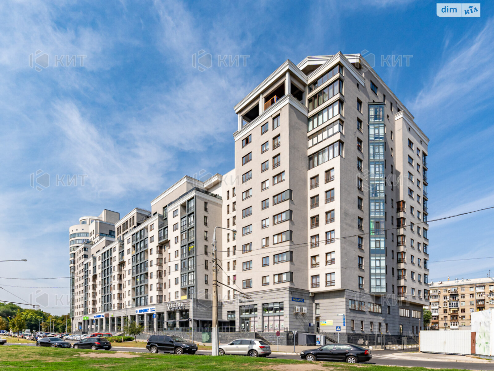 Продажа трехкомнатной квартиры в Харькове, на пер. Банный 1, район Центр фото 1 Продажа трехкомнатной квартиры в Харькове, на пер. Банный 1, район Центр фото 1