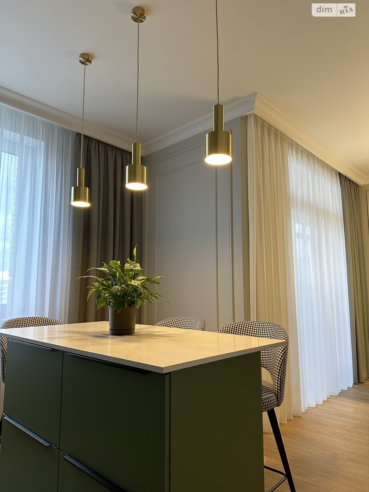 Продаж трикімнатної квартири в Харкові, на вул. Ботанічна 2, район Центр фото 1 Продаж трикімнатної квартири в Харкові, на вул. Ботанічна 2, район Центр фото 1