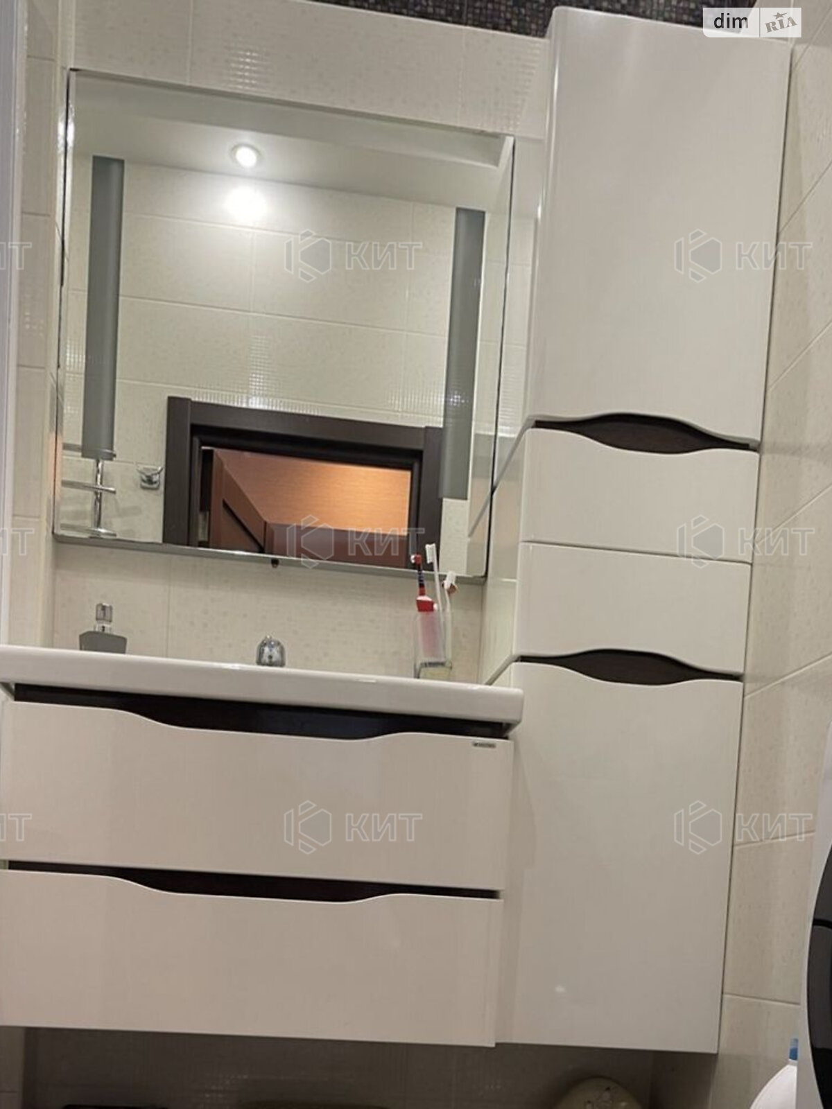 Продаж двокімнатної квартири в Харкові, на вул. Чайковська 12, район Центр фото 1 Продаж двокімнатної квартири в Харкові, на вул. Чайковська 12, район Центр фото 1