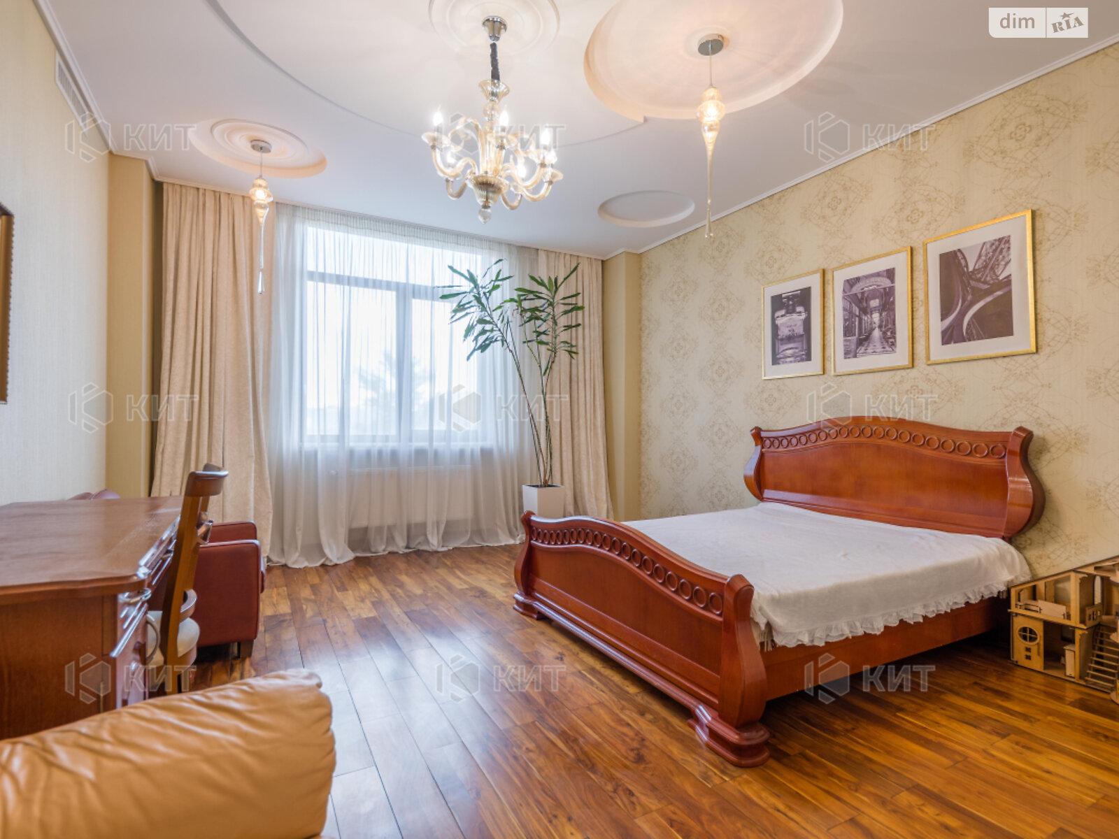 Продажа трехкомнатной квартиры в Харькове, на ул. Чернышевская 31А, район Центр фото 1 Продажа трехкомнатной квартиры в Харькове, на ул. Чернышевская 31А, район Центр фото 1