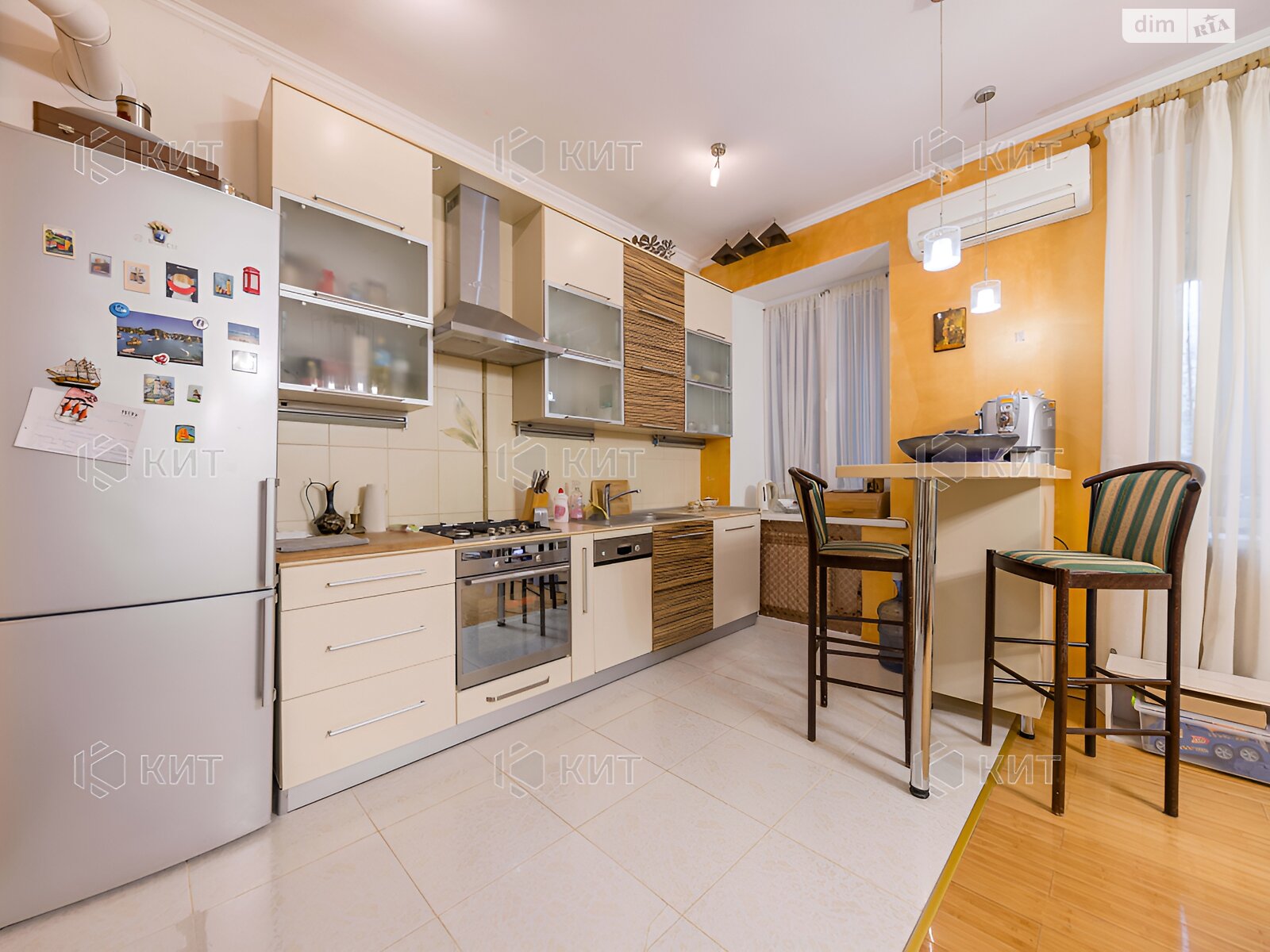 Продажа трехкомнатной квартиры в Харькове, на ул. Дарвина 16, район Центр фото 1 Продажа трехкомнатной квартиры в Харькове, на ул. Дарвина 16, район Центр фото 1