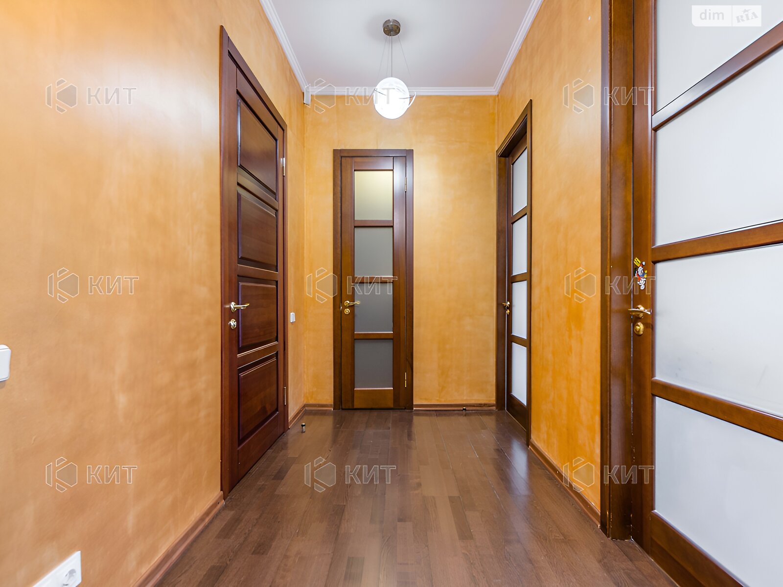 Продажа трехкомнатной квартиры в Харькове, на ул. Дарвина 16, район Центр фото 1 Продажа трехкомнатной квартиры в Харькове, на ул. Дарвина 16, район Центр фото 1