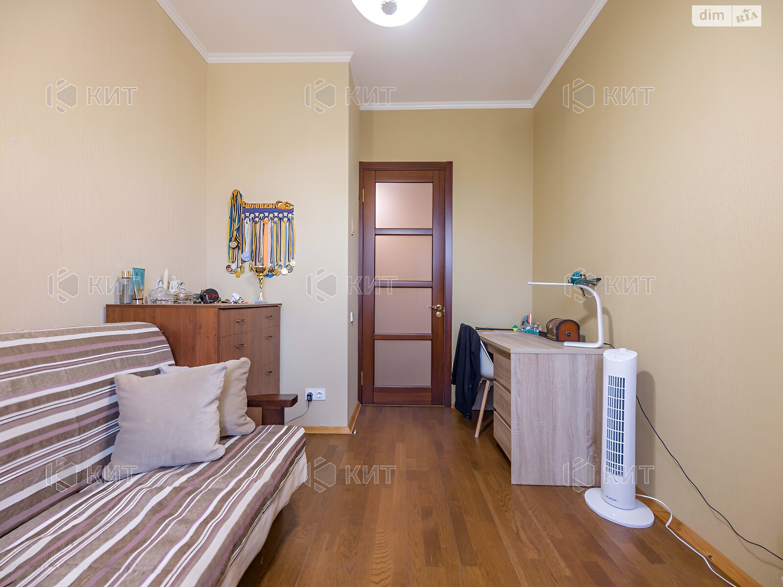 Продажа трехкомнатной квартиры в Харькове, на ул. Дарвина 16, район Центр фото 1 Продажа трехкомнатной квартиры в Харькове, на ул. Дарвина 16, район Центр фото 1