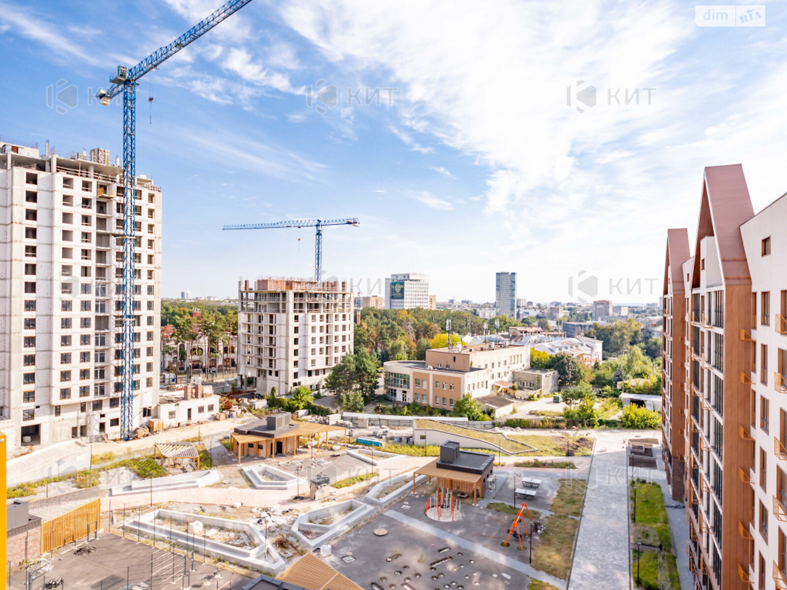 Продаж трикімнатної квартири в Харкові, на вул. Динамівська 15А, район Центр фото 1 Продаж трикімнатної квартири в Харкові, на вул. Динамівська 15А, район Центр фото 1