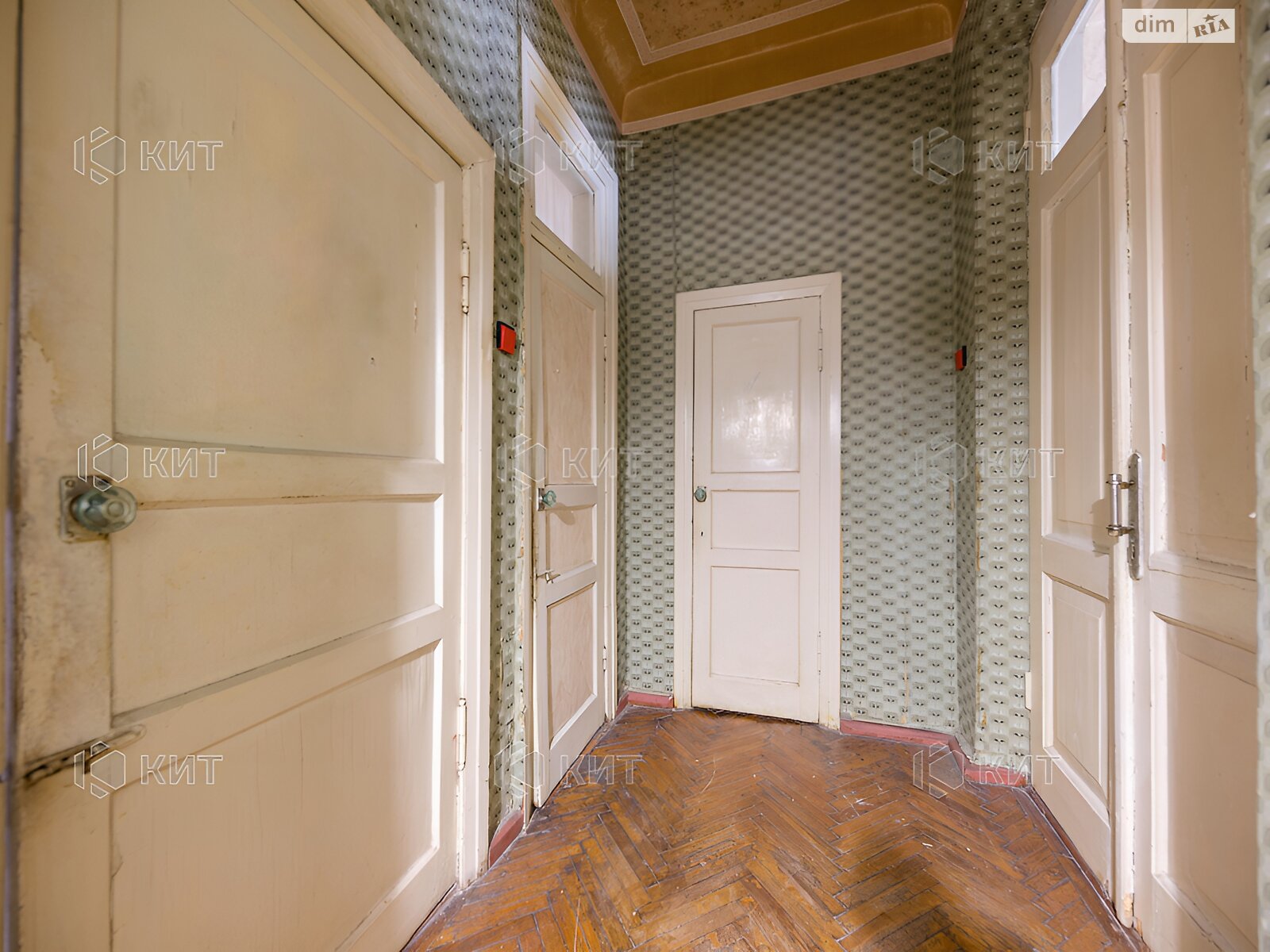 Продаж трикімнатної квартири в Харкові, на пров. Дизайнерський 3, район Центр фото 1 Продаж трикімнатної квартири в Харкові, на пров. Дизайнерський 3, район Центр фото 1