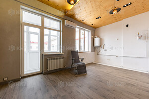 Продаж трикімнатної квартири в Харкові, на вул. Дмитрівська 19, район Центр фото 2