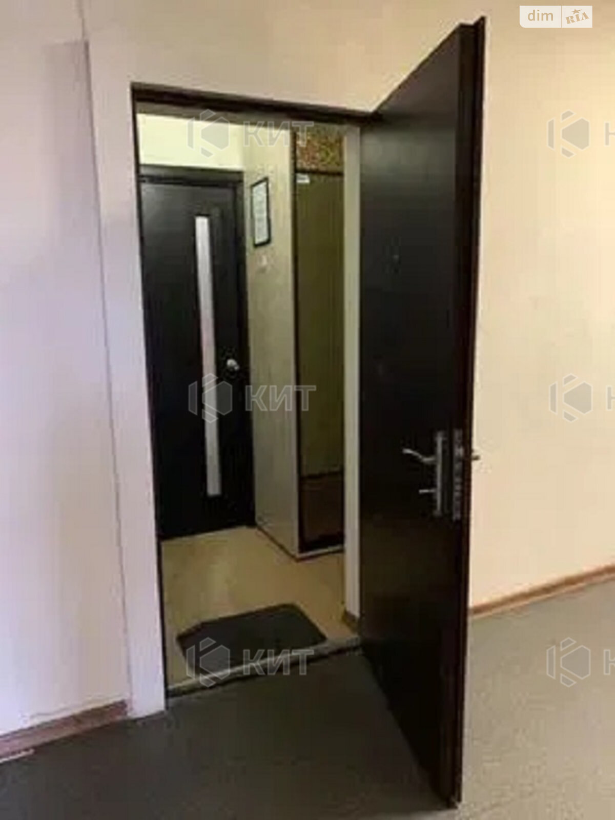 Продаж однокімнатної квартири в Харкові, на просп. Героїв Харкова 118, район Центр фото 1 Продаж однокімнатної квартири в Харкові, на просп. Героїв Харкова 118, район Центр фото 1