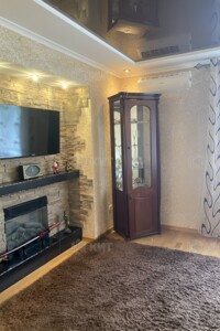 Продаж трикімнатної квартири в Харкові, на просп. Героїв Харкова 131В, район Центр фото 2