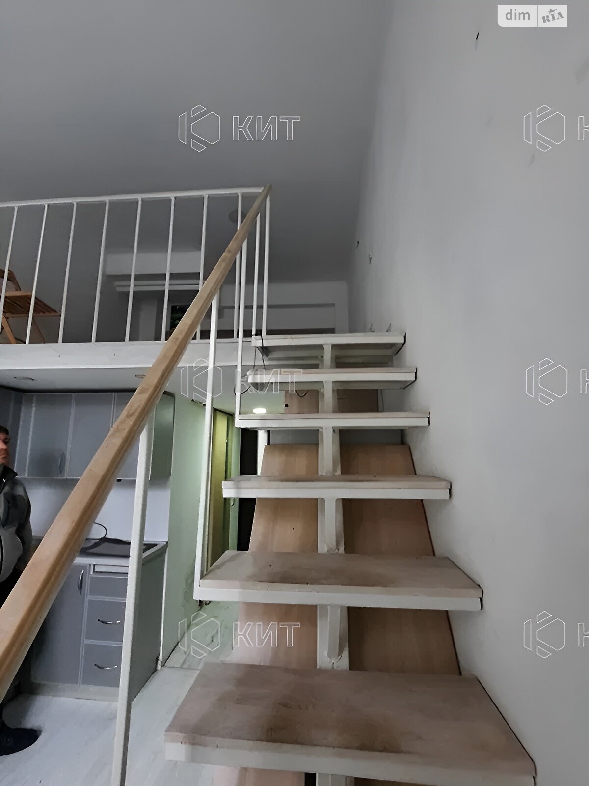 Продажа однокомнатной квартиры в Харькове, на просп. Героев Харькова 118, район Центр фото 1 Продажа однокомнатной квартиры в Харькове, на просп. Героев Харькова 118, район Центр фото 1