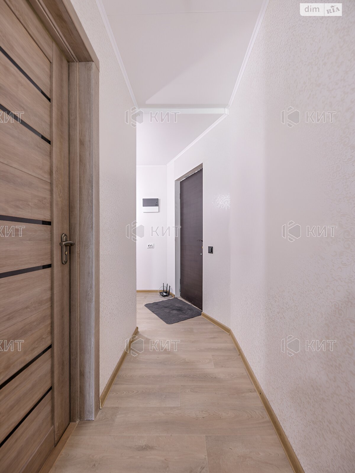 Продажа однокомнатной квартиры в Харькове, на просп. Героев Харькова 118, район Центр фото 1 Продажа однокомнатной квартиры в Харькове, на просп. Героев Харькова 118, район Центр фото 1