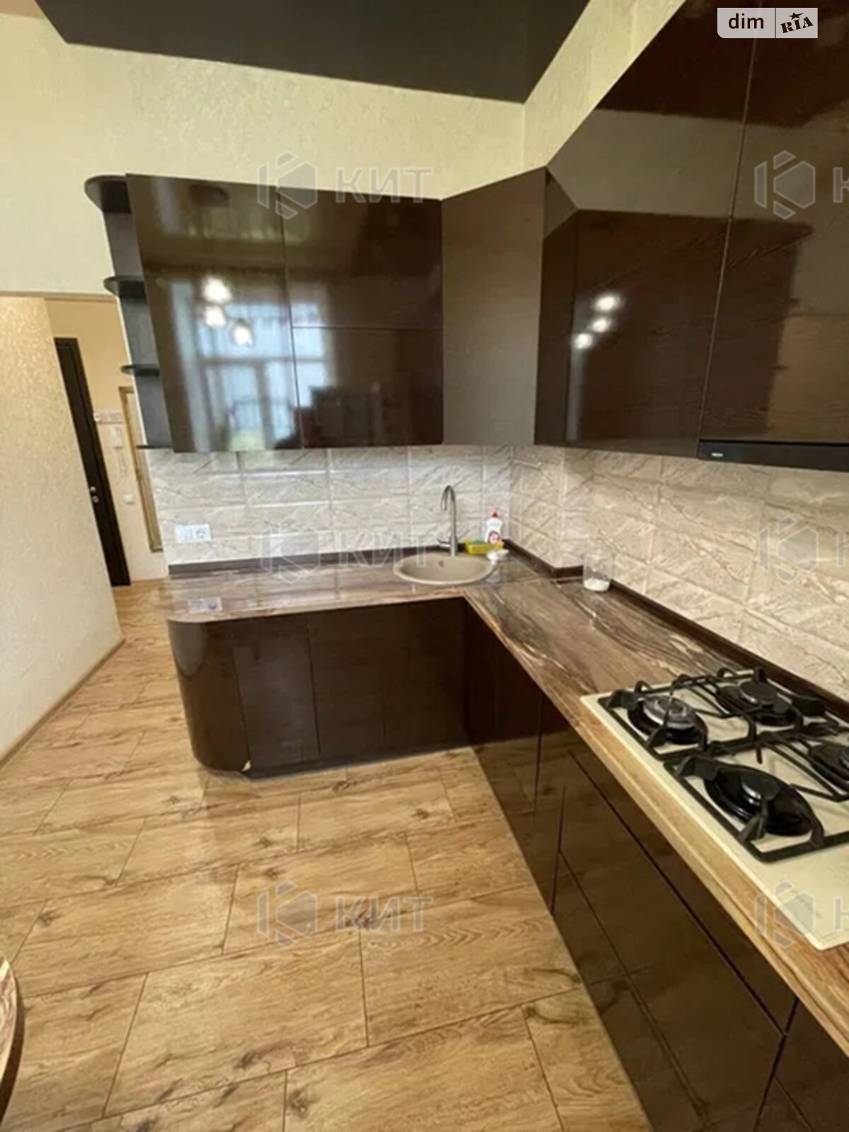 Продажа двухкомнатной квартиры в Харькове, на просп. Героев Харькова 102/112, район Центр фото 1 Продажа двухкомнатной квартиры в Харькове, на просп. Героев Харькова 102/112, район Центр фото 1