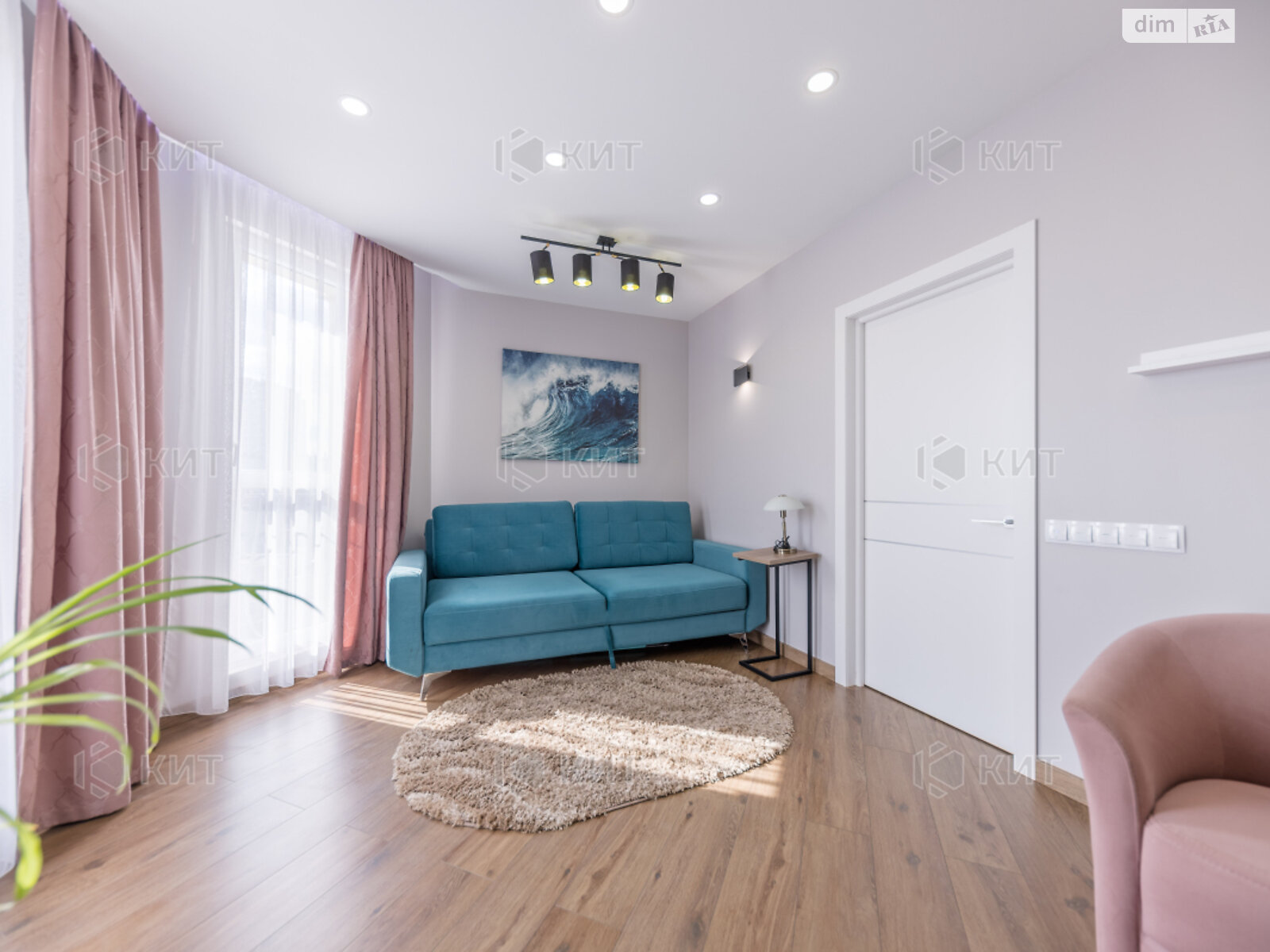 Продажа двухкомнатной квартиры в Харькове, на просп. Героев Харькова 131, район Центр фото 1