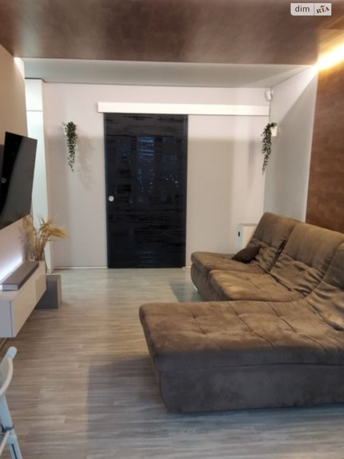 Продаж двокімнатної квартири в Харкові, на наб. Харківська 9, район Центр фото 1 Продаж двокімнатної квартири в Харкові, на наб. Харківська 9, район Центр фото 1