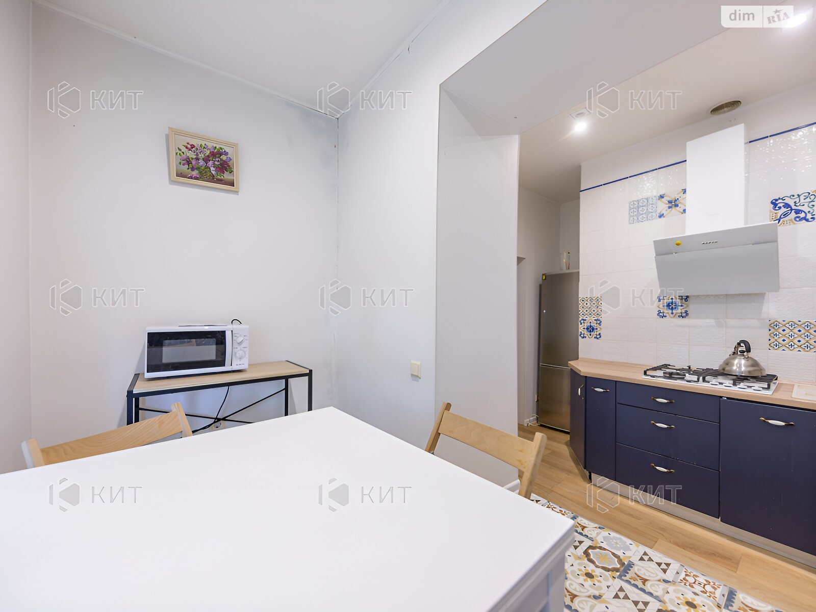 Продажа трехкомнатной квартиры в Харькове, на ул. Каразина 7/9, район Центр фото 1 Продажа трехкомнатной квартиры в Харькове, на ул. Каразина 7/9, район Центр фото 1